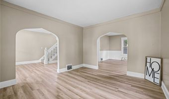 146 W Harrison St, Alliance, OH 44601