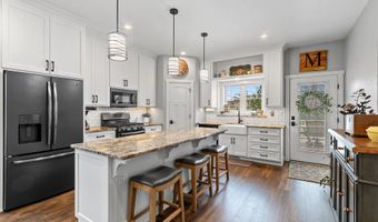 5401 N AMETHYST Dr, Appleton, WI 54913