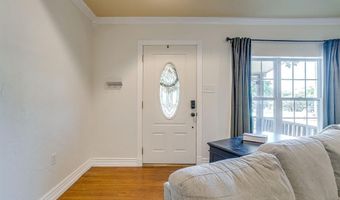 203 E 7th St, Weatherford, TX 76086