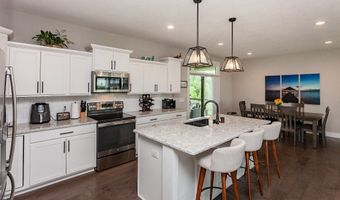 625 Meadow Rd, Adel, IA 50003
