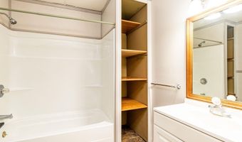 331 W 15th St, Auburn, IN 46706