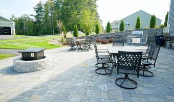 57 Blackstone Dr, Raymond, NH 03077