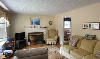 34 Millbrook Rd, Beverly, MA 01915
