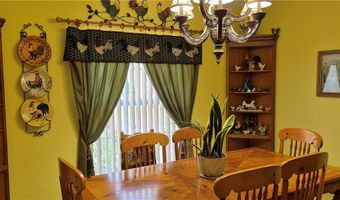 2011 Leroy Ave, Alva, FL 33920