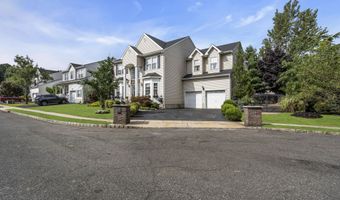 6 Surle Ct, Bayville, NJ 08721
