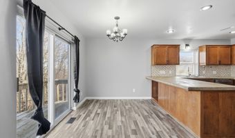 7 Tamara Ln, Bella Vista, AR 72715