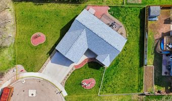 2120 Sierra Dr, Belle Fourche, SD 57717