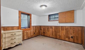 1227 5th St, St. Paul Park, MN 55071