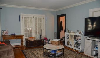 40 Chapel St, Augusta, ME 04330