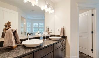 2807 1ST Rd N, Arlington, VA 22201