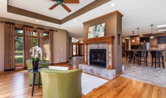 16978 Asbury, Asbury, IA 52002