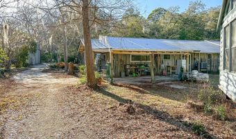 341 Smith Rd, Apalachicola, FL 32320