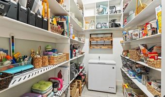4205 Rainbow Farm Rd, Bentonville, AR 72713