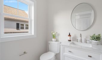 66 Fraser St, East Providence, RI 02914