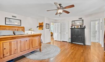 1921 Tabby Ln, Altavista, VA 24517