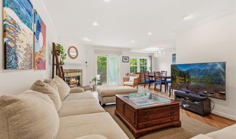 6313 MANCHESTER Way, Alexandria, VA 22304