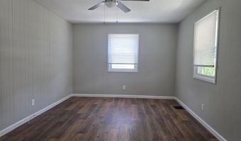 50 PRINCETON Ave, Bellmawr, NJ 08031