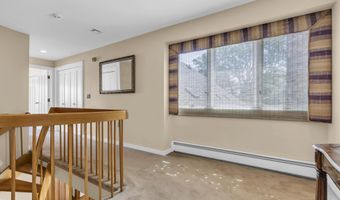 99 Holly Ln, Bayville, NJ 08721