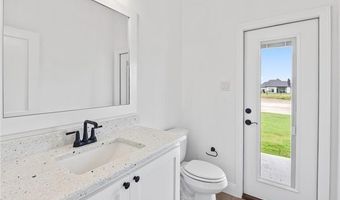 233 Oak Meadow Ln, Weatherford, TX 76085