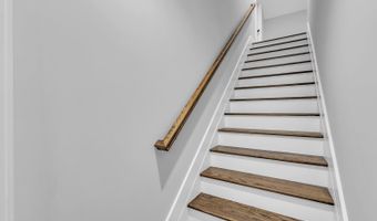 400 Anchor Ave, Beachwood, NJ 08722