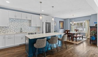 34 Cutter Ln 69, Amesbury, MA 01913