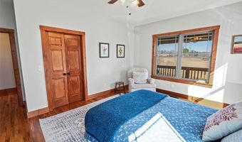 186 Pipers Creek Trl, Ararat, NC 27007
