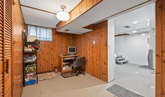 1227 5th St, St. Paul Park, MN 55071