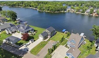 16289 Whitehead Dr, Argentine, MI 48451