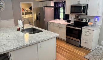 1609 Ella-s Way, Alum Creek, WV 25309