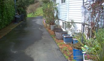 1244 S 11TH St, Coos Bay, OR 97420
