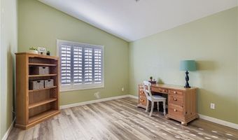 8213 Woodland Prairie Ave, Las Vegas, NV 89129