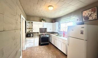 409 1st St, Atkins, AR 72823