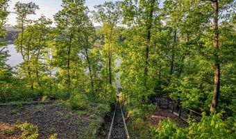 330 CHARNELL Dr, Ashville, AL 35953