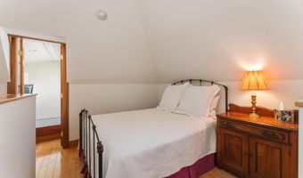 11 Grason Ln, Bar Harbor, ME 04609