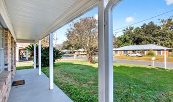 2129 Floyd Dr, Biloxi, MS 39531