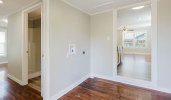 524 W Cross St, Benton, AR 72015