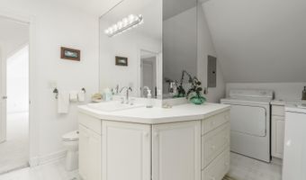 4911 Red Fox Run, Ann Arbor, MI 48105