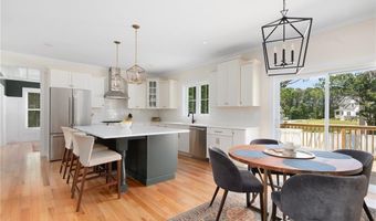 9 Scarlett Way, Cranston, RI 02921
