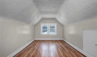 960 Whittier Ave, Akron, OH 44320