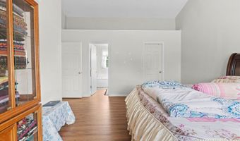 6951 Governors Pointe Blvd, Indianapolis, IN 46217