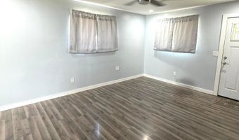890 Bruckner Rd, Columbus, OH 43207