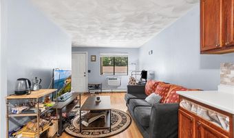 569 Smithfield Rd 23, North Providence, RI 02904