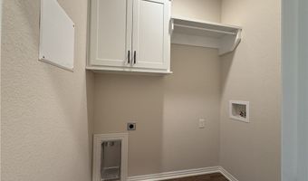 5809 SW Macasin Ave, Bentonville, AR 72713