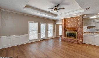 560 Dixton Dr, Brandon, MS 39047