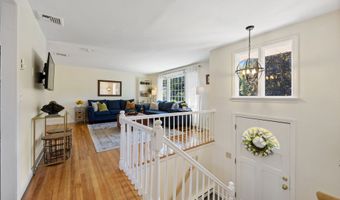 258 Argyle Rd, Cheshire, CT 06410