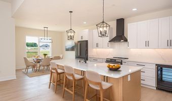 7 JOCKEY Ct, Berlin, MD 21811