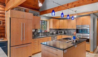 10712 COUNTY ROAD B, Amherst, WI 54406