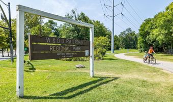 4500 S FOUR MILE RUN Dr 222, Arlington, VA 22204