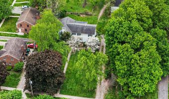 1011 W Maumee St, Adrian, MI 49221