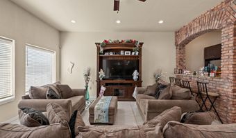 10728 Regina Dr, Socorro, TX 79927